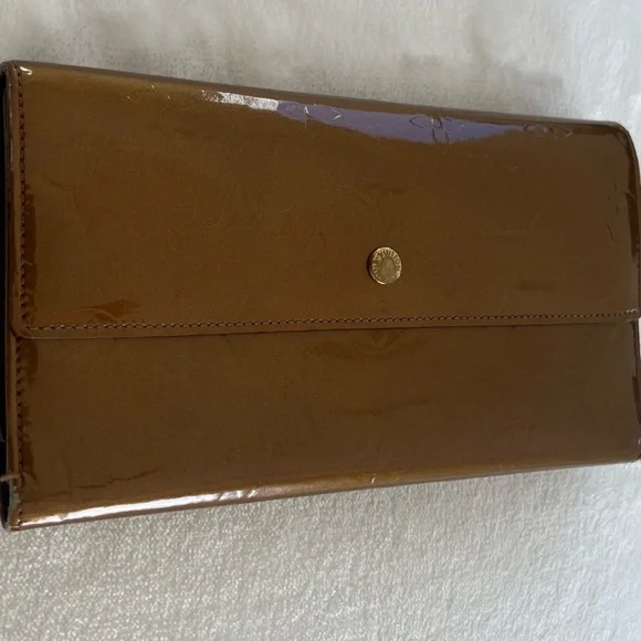 PROJECT Wallet! Auth Louis Vuitton Vernis Wallet, Caramel Color - Picture 3 of 13